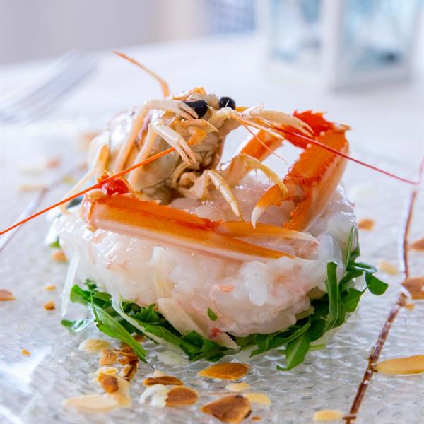 SUSHI BURGER TARTARA DI SCAMPI 80g Pz. 26 - 2 Conf. Kg 1.04